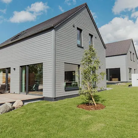 Familienhaus Mit Moderner Kueche